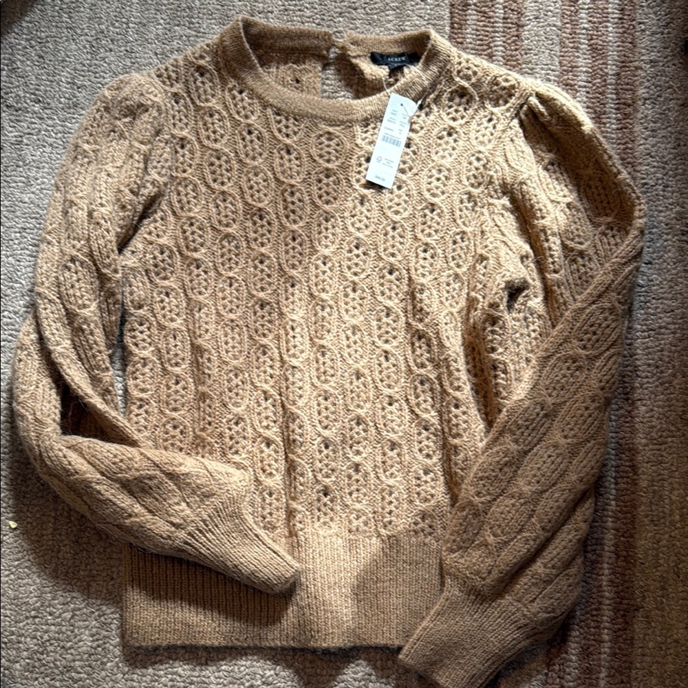 J Crew Women’s Tan Cable Knit Sweater - Small